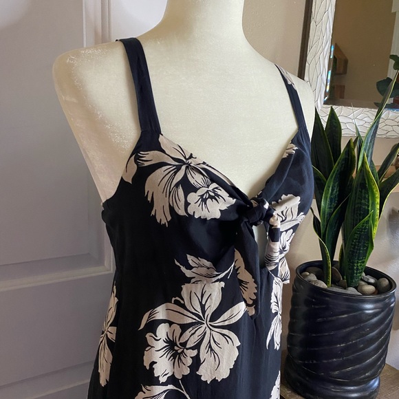 Amuse Society Revolve Front Tie Floral Dress - Picture 6 of 12